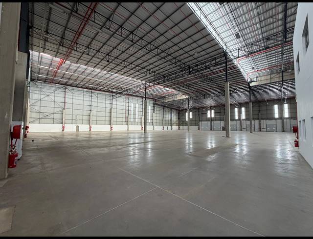 5,683M² WAREHOUSE TO LET IN CHLOORKOP